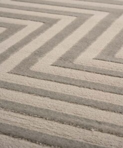 Tapis scandinave - Serene Lys argent - close up, thumbnail Tapis scandinave - Serene Lys argent - close up, thumbnail