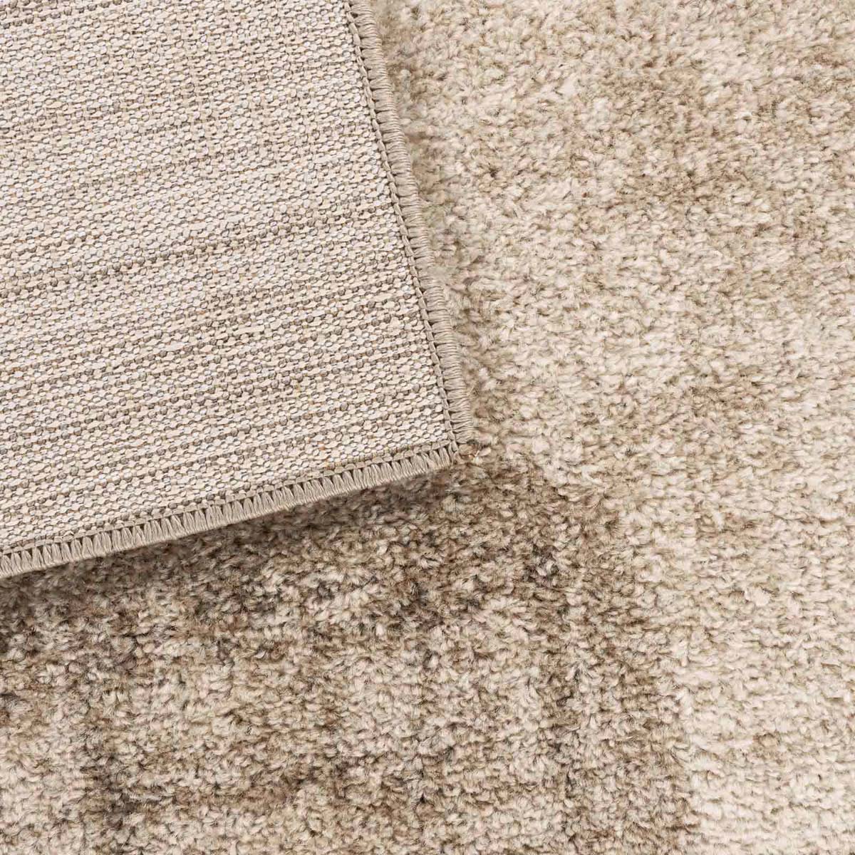 Tapis retro - City Chic marron - close up Tapis retro - City Chic marron - close up