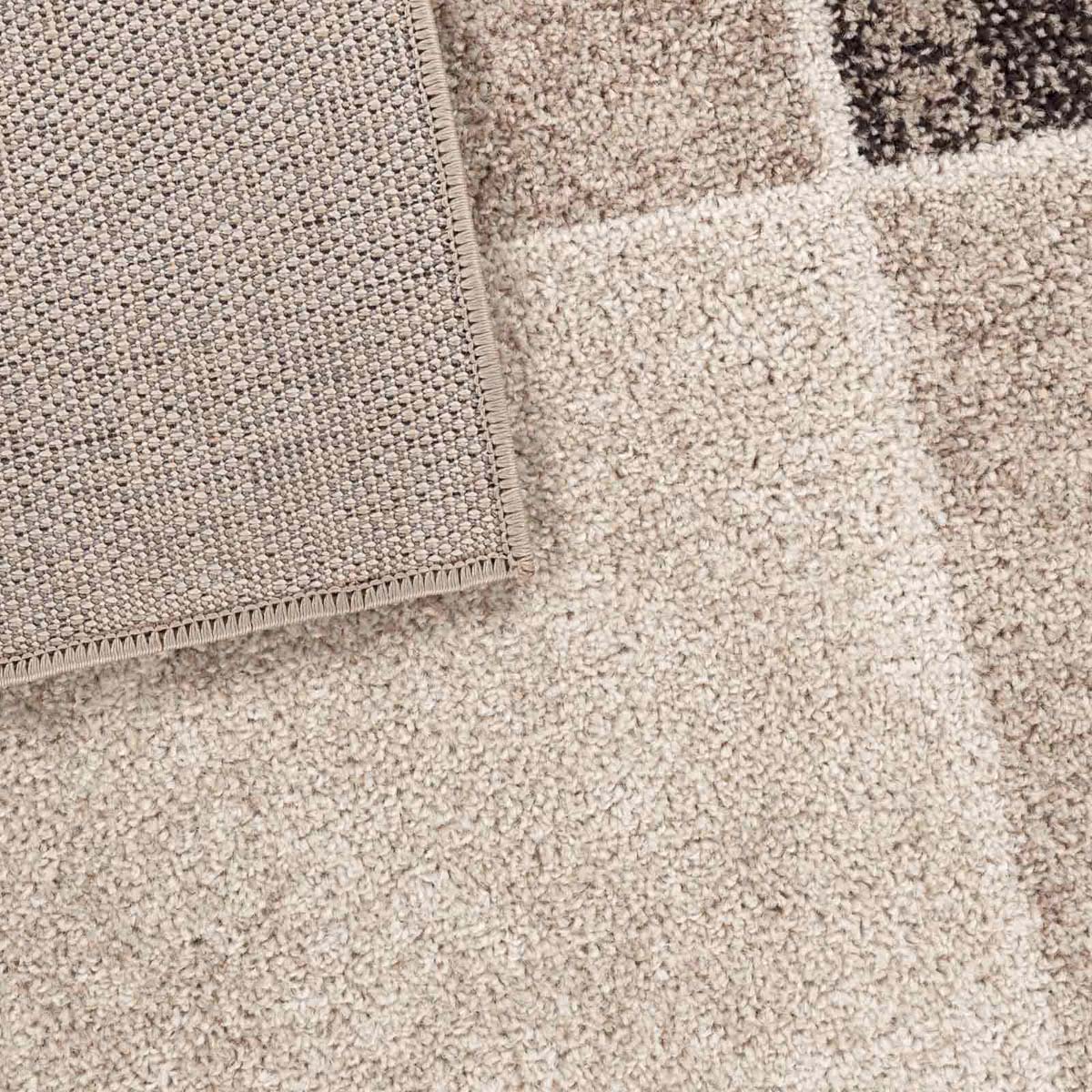 Tapis carreaux - City Chic marron - close up Tapis carreaux - City Chic marron - close up