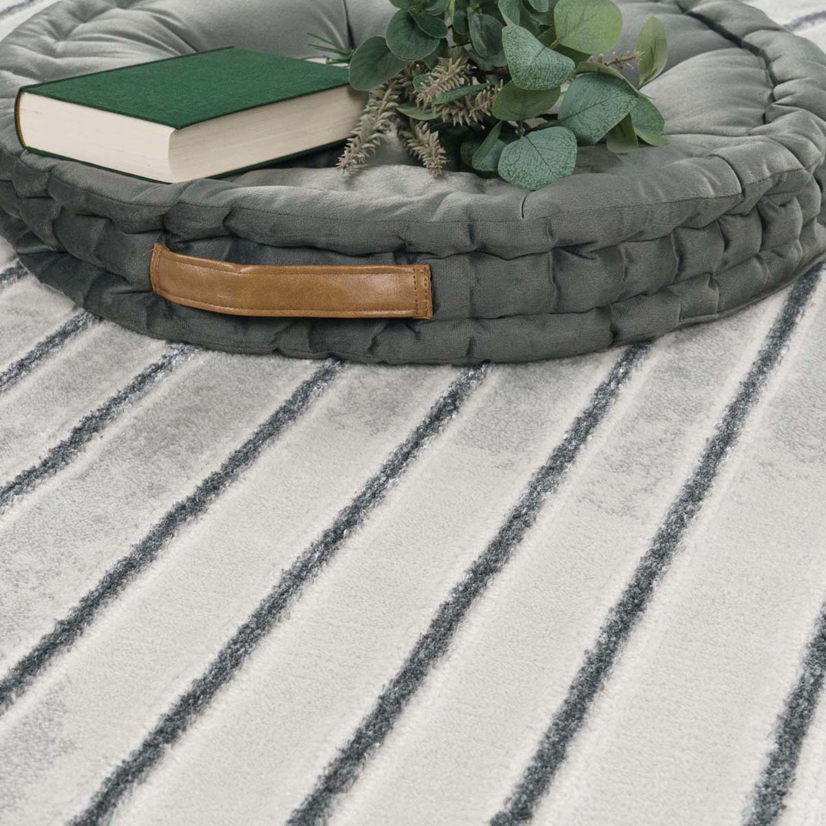 Tapis poil ras - Linnea crème/gris - close up Tapis poil ras - Linnea crème/gris - close up