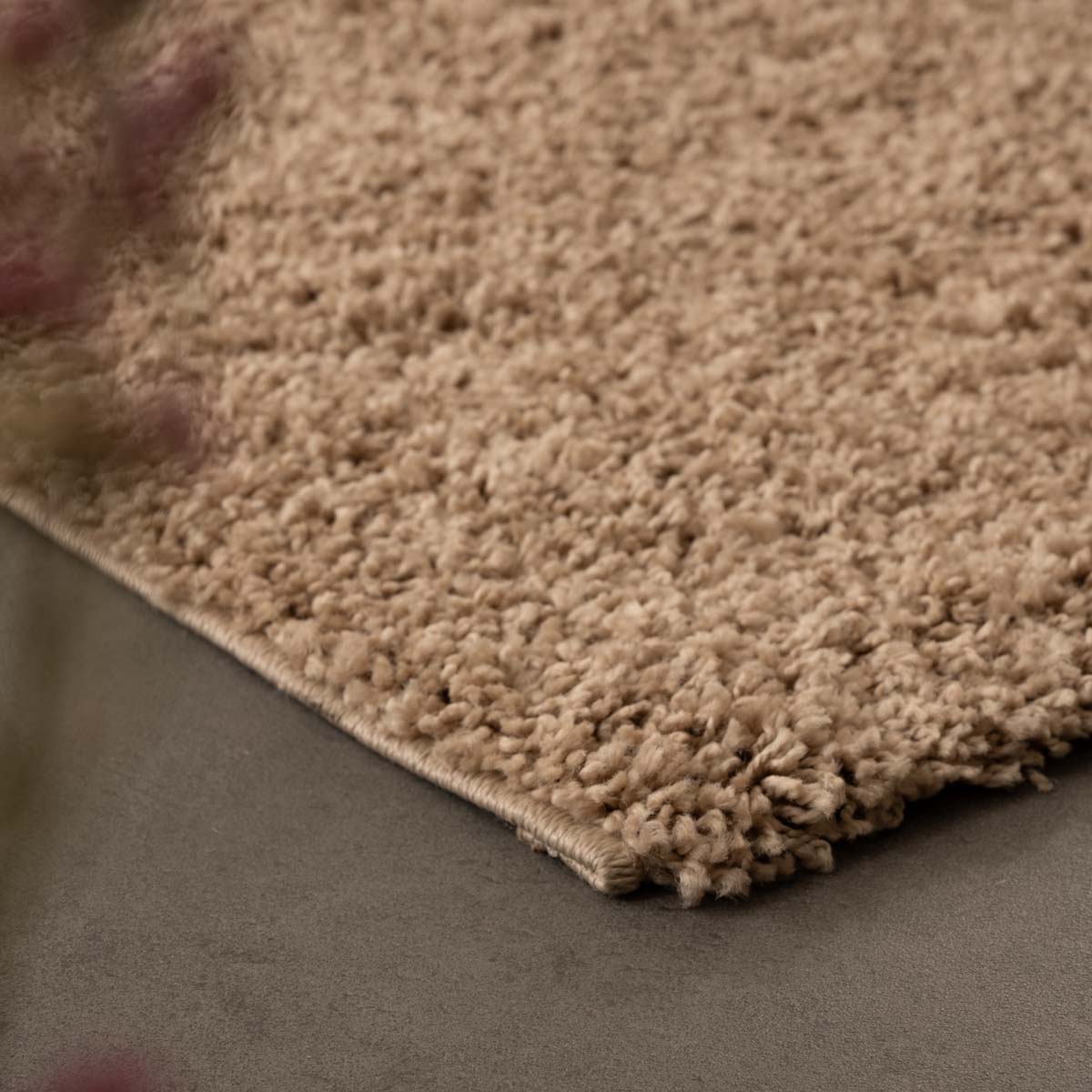 Tapis Carré poils longs Shaggy Trend - beige - close up Tapis Carré poils longs Shaggy Trend - beige - close up
