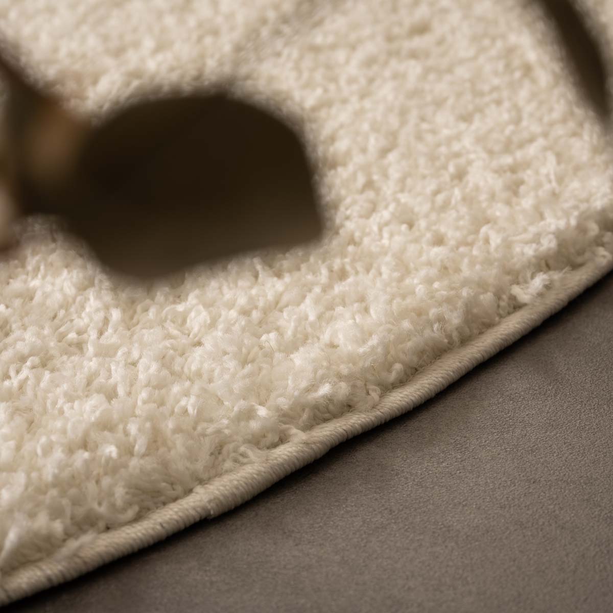 Tapis ovale poils longs - Shaggy Trend ivoire - close up Tapis ovale poils longs - Shaggy Trend ivoire - close up