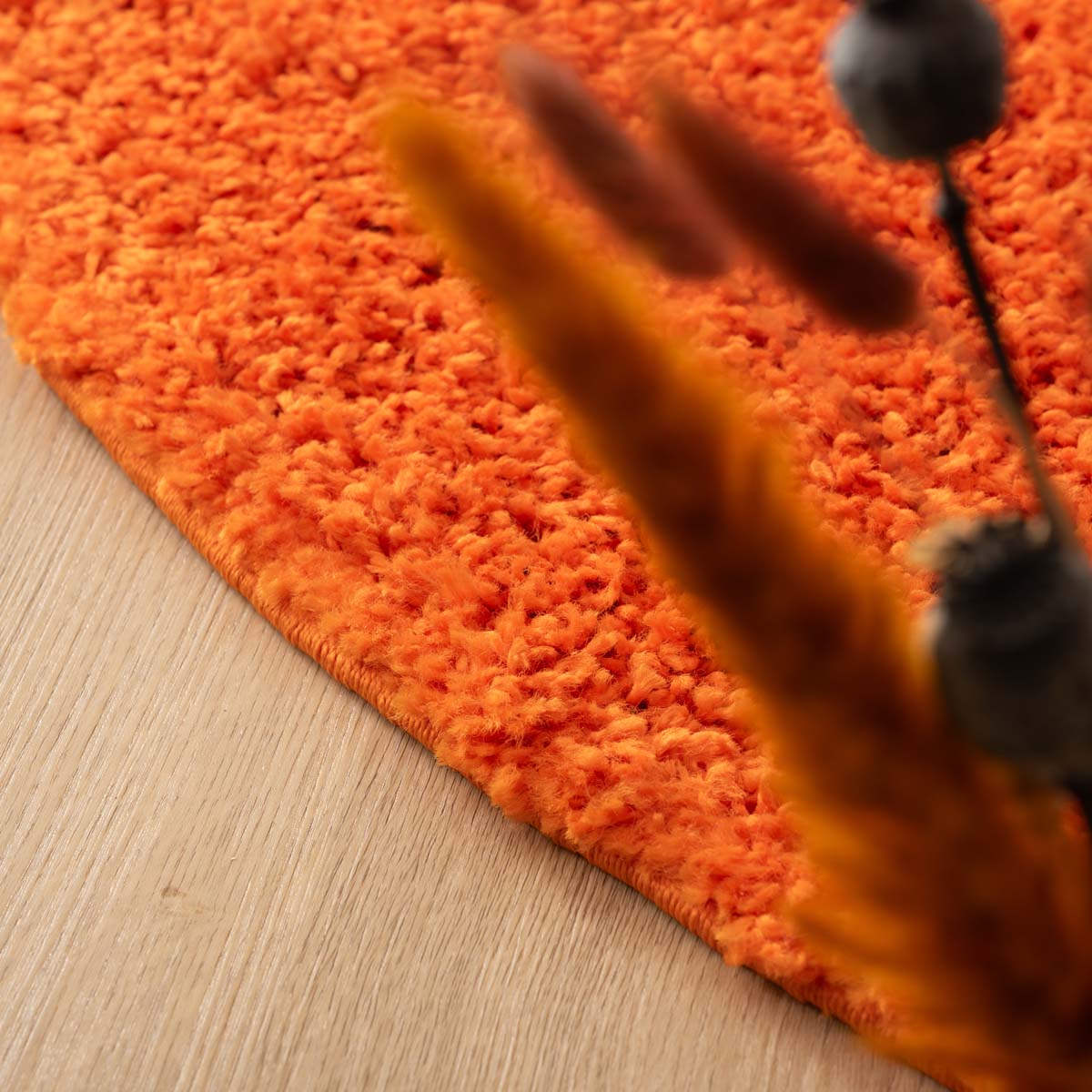 Tapis rond poils longs Shaggy Trend - orange - close up Tapis rond poils longs Shaggy Trend - orange - close up