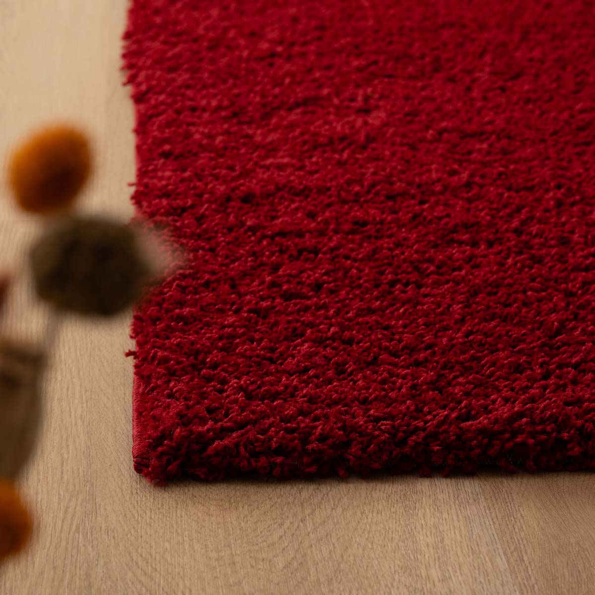 Tapis poils longs Shaggy Trend - rouge - close up Tapis poils longs Shaggy Trend - rouge - close up