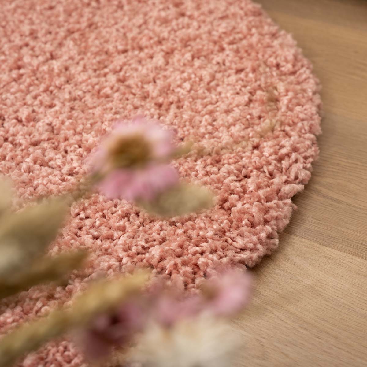 Tapis rond poils longs Shaggy Trend - rose - close up Tapis rond poils longs Shaggy Trend - rose - close up