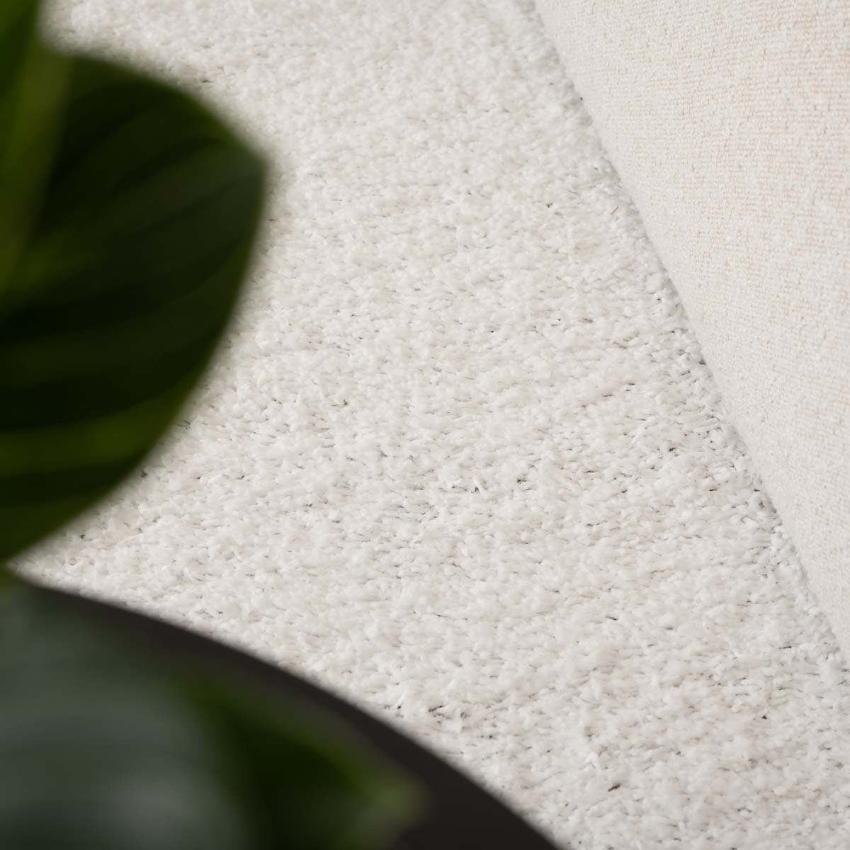 Tapis rond poils longs Shaggy Trend - blanc - close up Tapis rond poils longs Shaggy Trend - blanc - close up