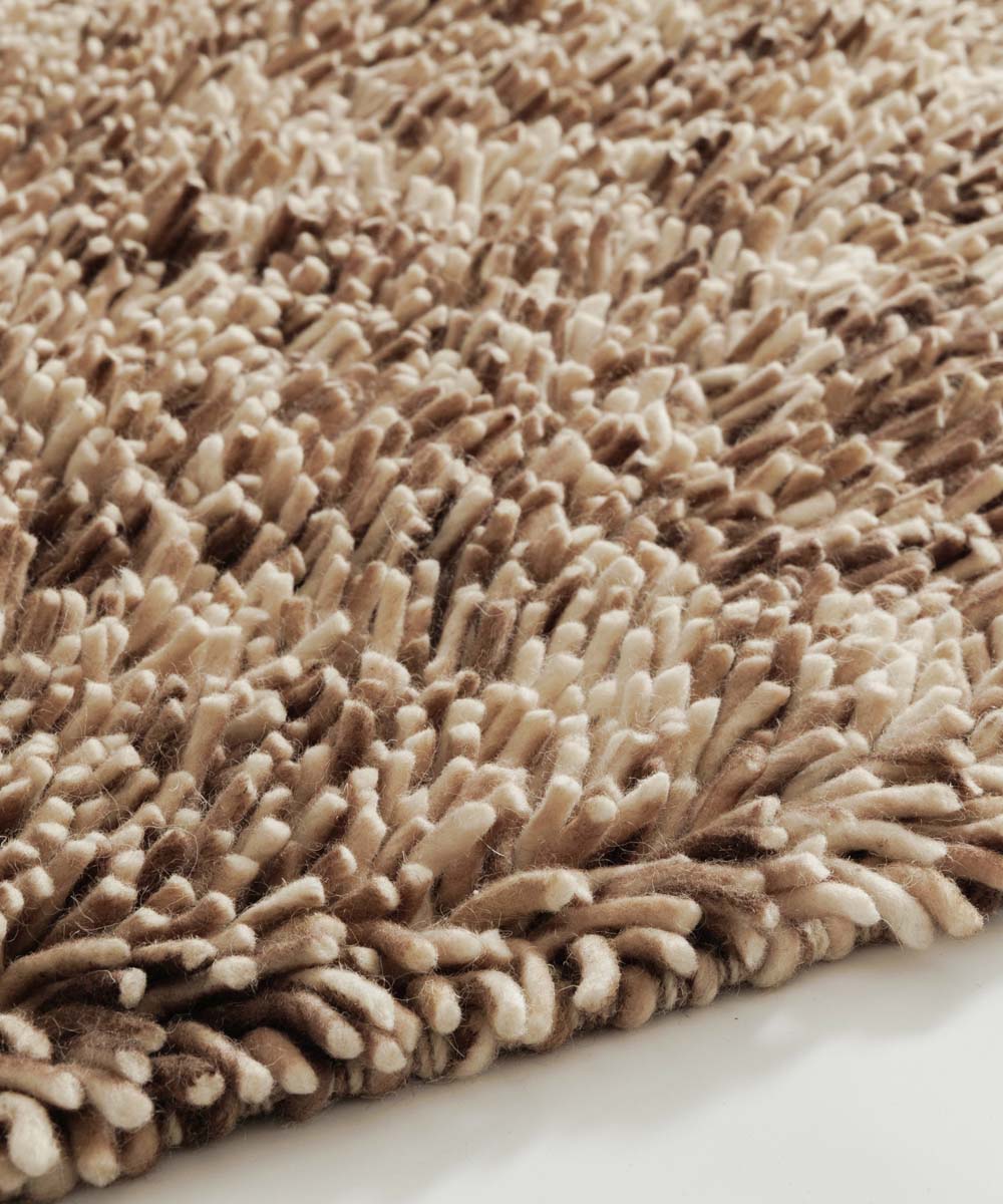 Tapis en laine à poils longs - Aurelia ivoire/beige - close up Tapis en laine à poils longs - Aurelia ivoire/beige - close up