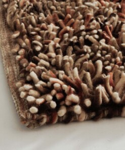 Tapis en laine à poils longs - Aurelia terracotta - close up, thumbnail Tapis en laine à poils longs - Aurelia terracotta - close up, thumbnail