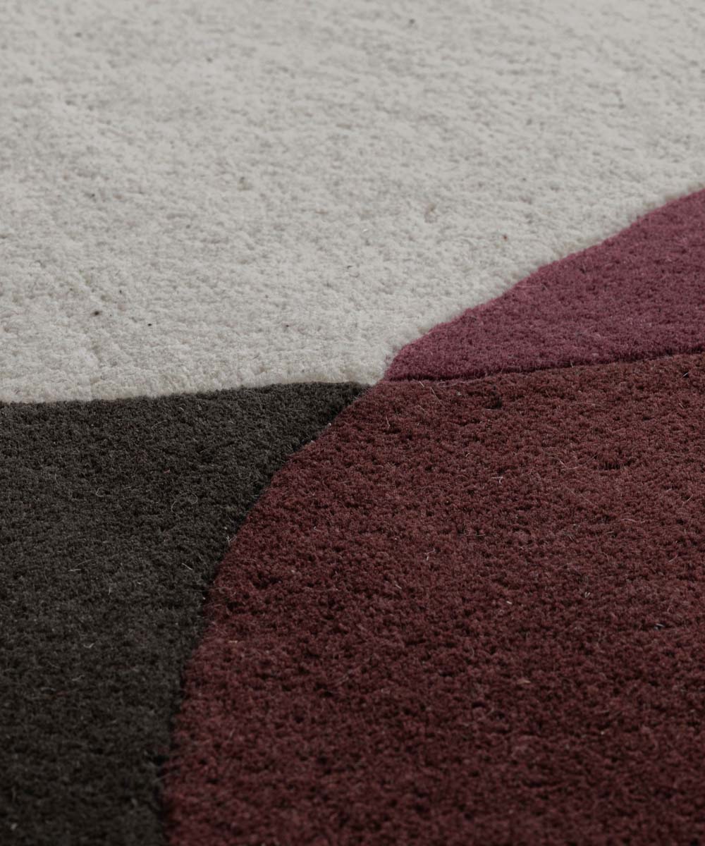 Tapis rond en laine - Dune violet - close up Tapis rond en laine - Dune violet - close up