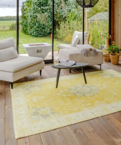Tapis extérieur vintage - Valenca Luna jaune - sfeer