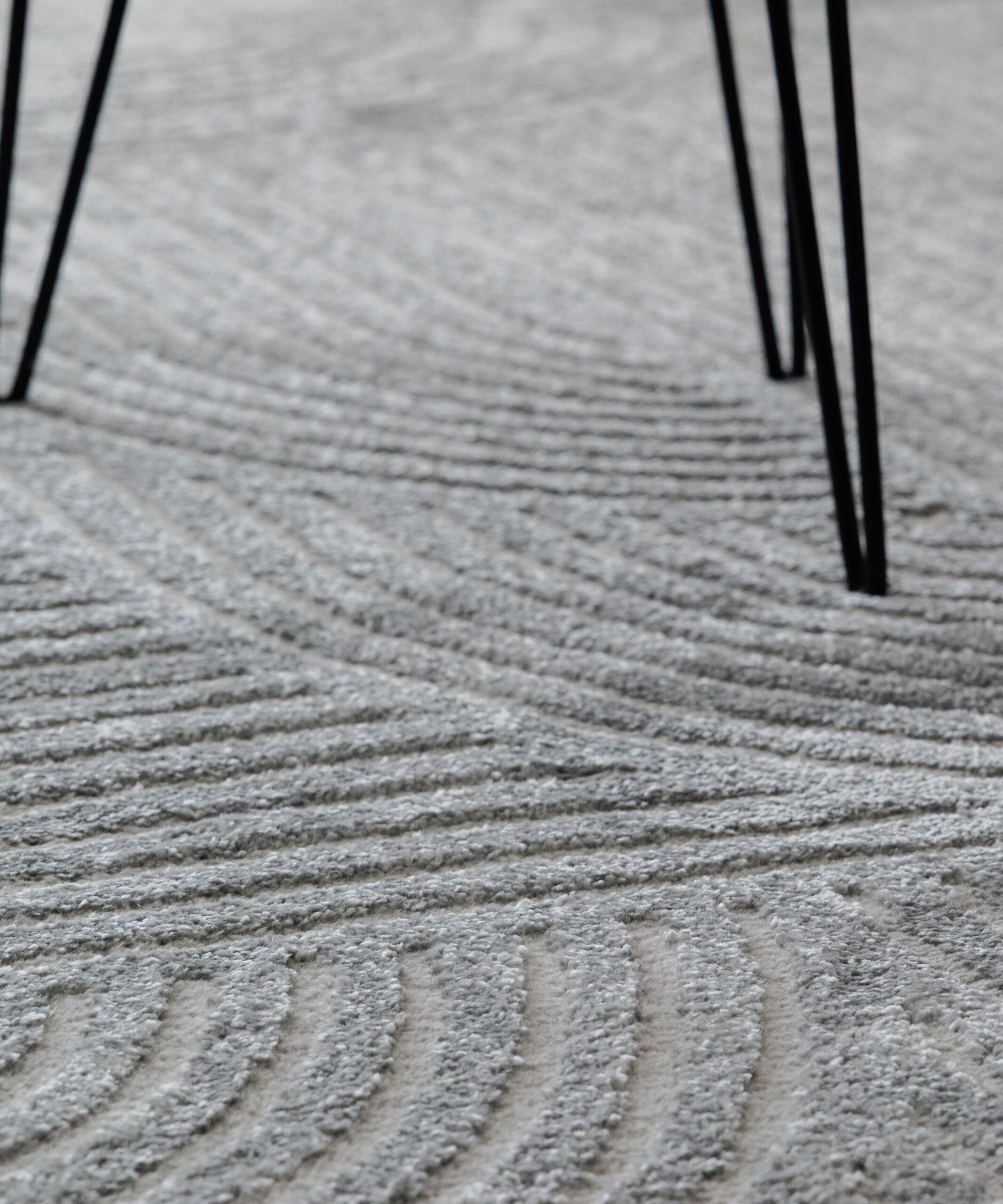 Tapis Rond scandinave - Contour Bend gris - close up Tapis Rond scandinave - Contour Bend gris - close up