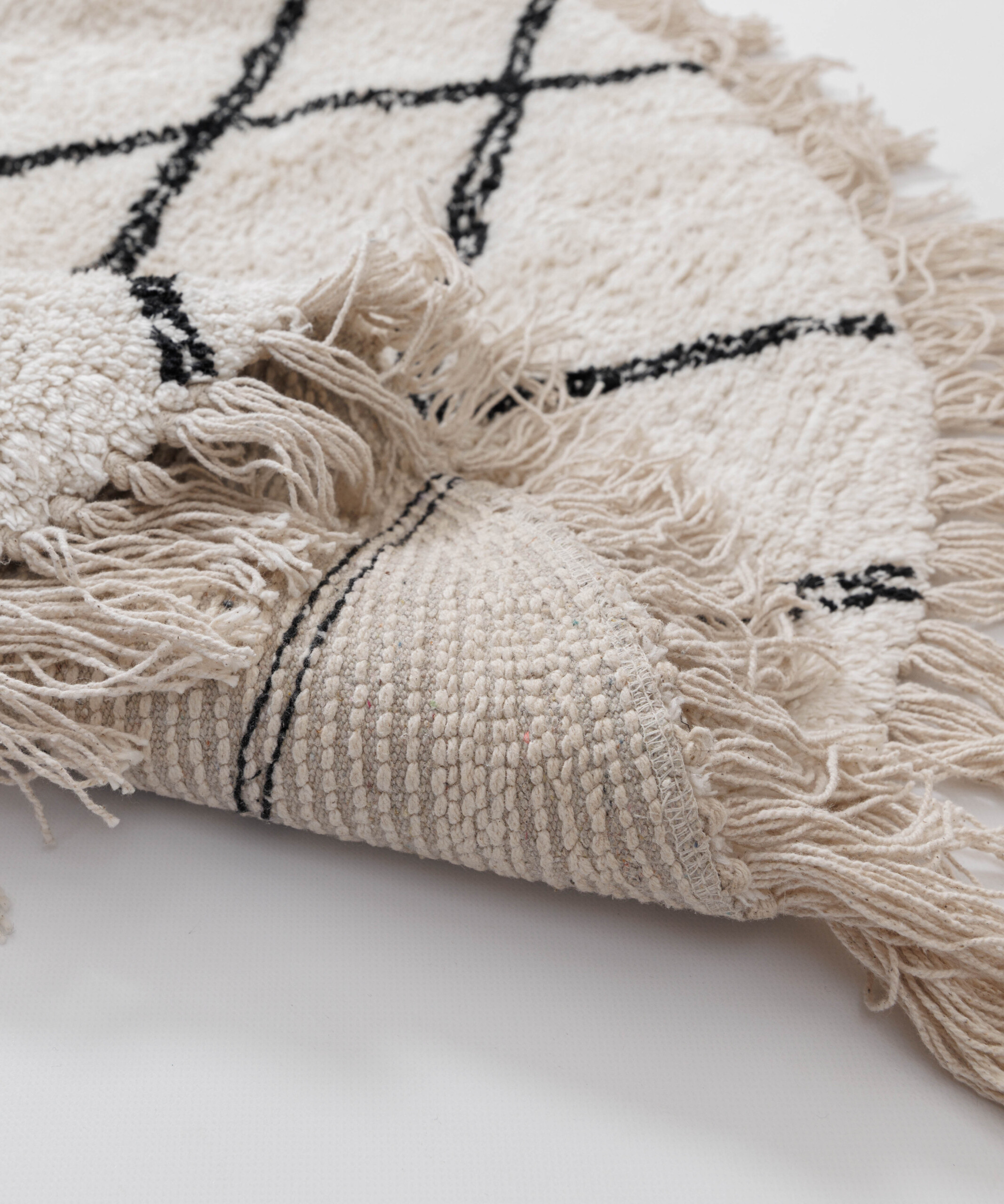 Tapis de bain rond - Ayla ivoire - close up Tapis de bain rond - Ayla ivoire - close up