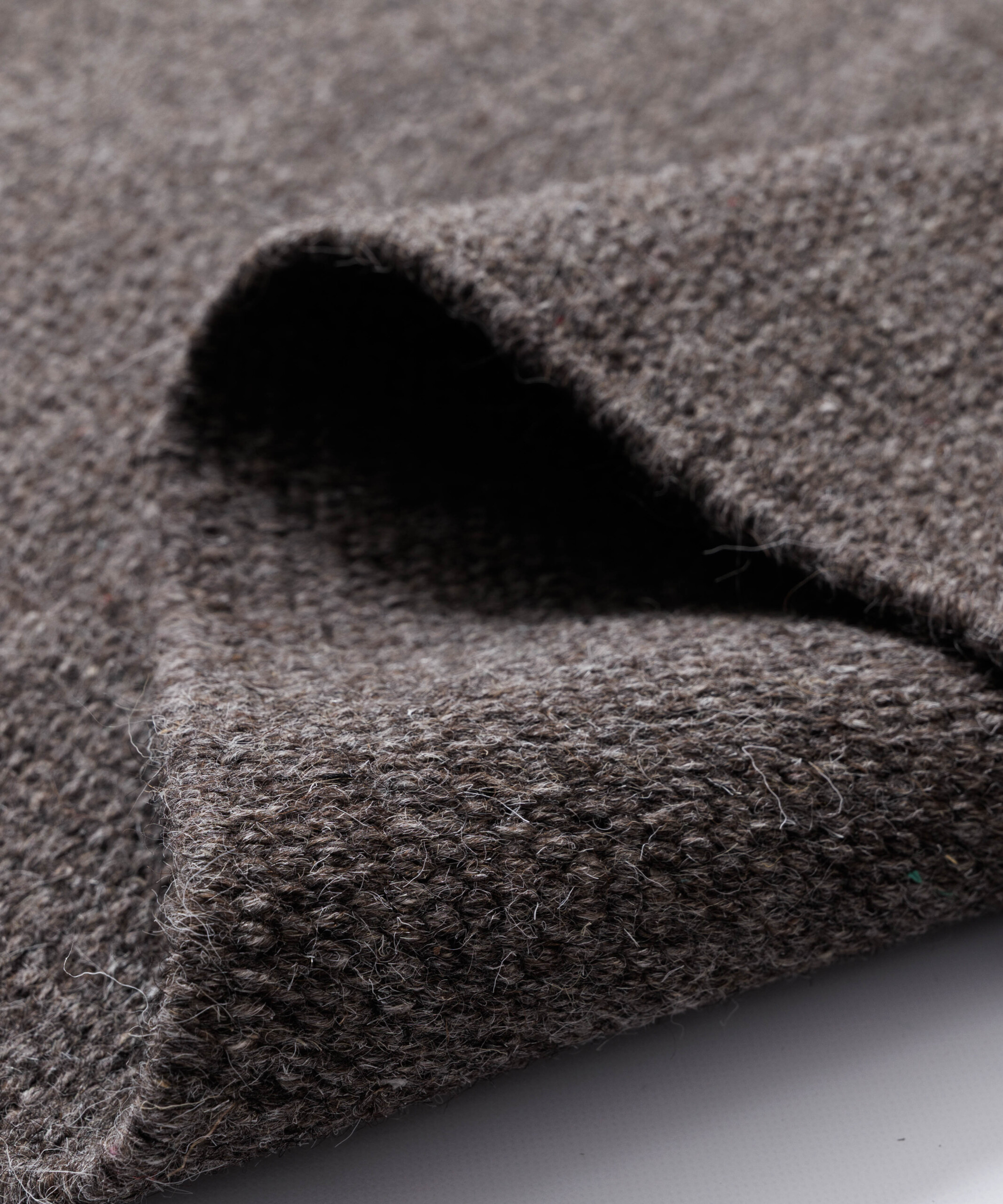 Tapis en laine - Grund taupe - close up Tapis en laine - Grund taupe - close up