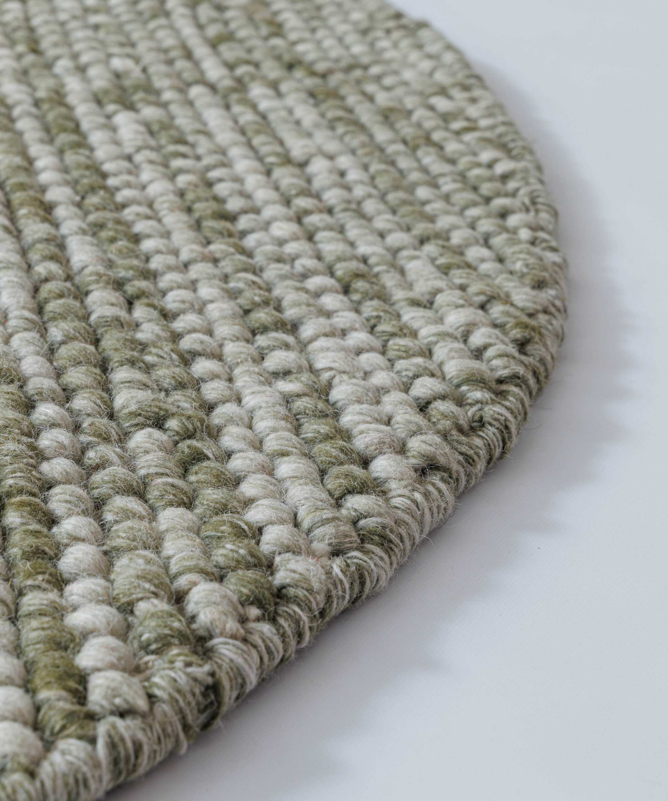 Tapis laine rond - Løkke vert olive - close up Tapis laine rond - Løkke vert olive - close up