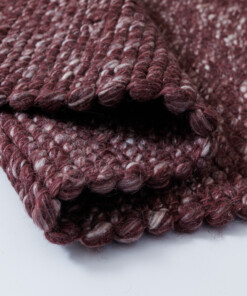Tapis en laine - Silvull bordeaux - close up, thumbnail Tapis en laine - Silvull bordeaux - close up, thumbnail