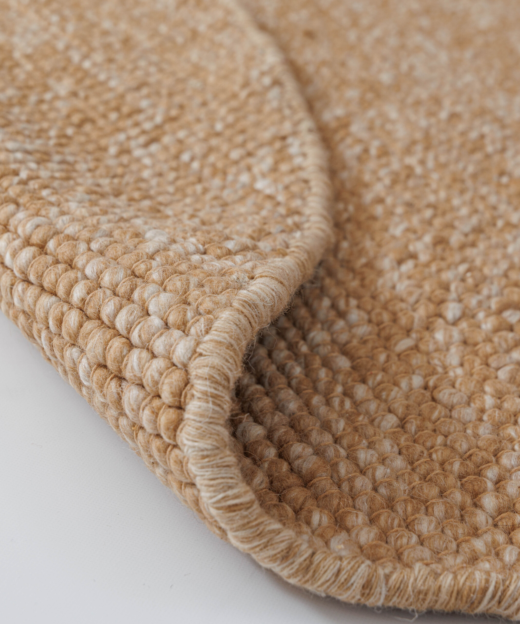 Tapis rond en laine - Silvull cognac - close up Tapis rond en laine - Silvull cognac - close up