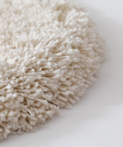 Tapis rond shaggy - Sveve ivoire - close up, thumbnail