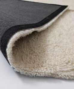 Tapis design - Tjørne Elv ivoire - close up, thumbnail Tapis design - Tjørne Elv ivoire - close up, thumbnail