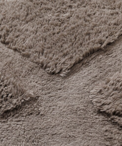 Tapis design - Tjørne Elv taupe - close up, thumbnail Tapis design - Tjørne Elv taupe - close up, thumbnail